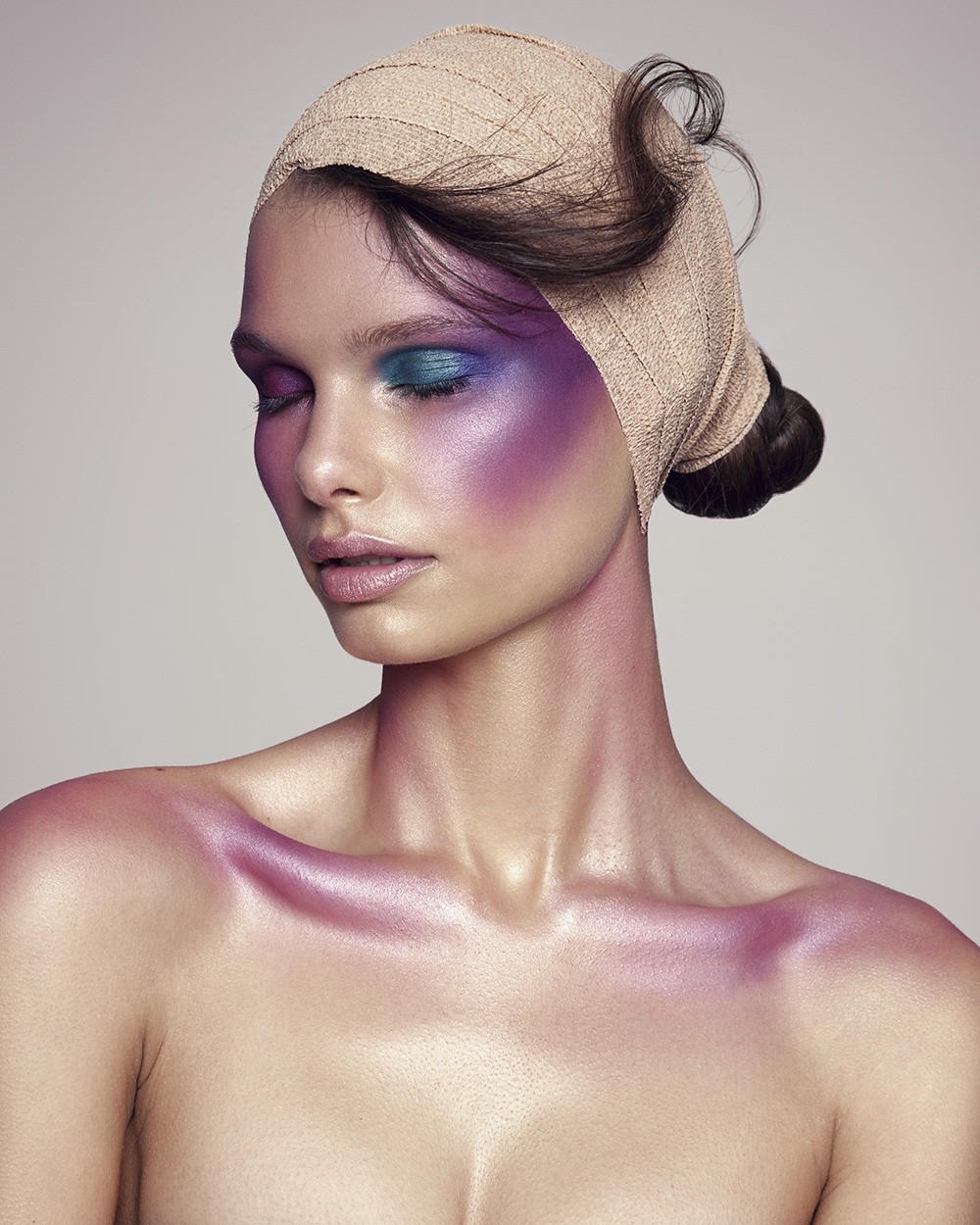 мodel - Rosi, photographer - Konstantinos Kexagias for make up editorial